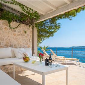 Luxury 6 Bedroom Seafront Villa with pool and Separate Apartment along Secluded Beach near Hvar Town, Sleeps 10-12